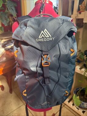 Gregory Nano 18- a versatile 18 liter daypack